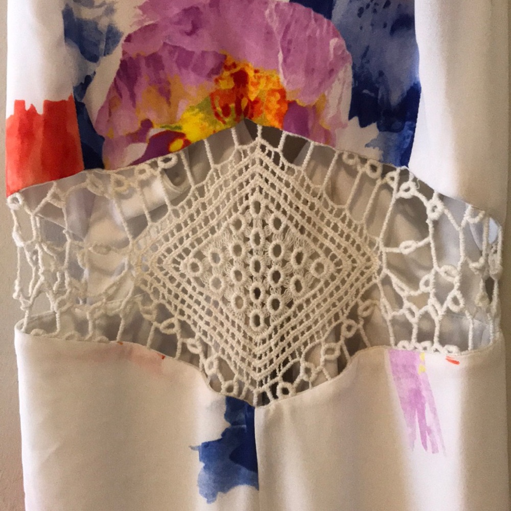 Floral romper - Picture 2 of 4